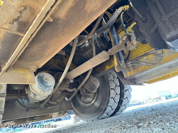 image for item NX9983 2008 Yale GP360EB  forklift