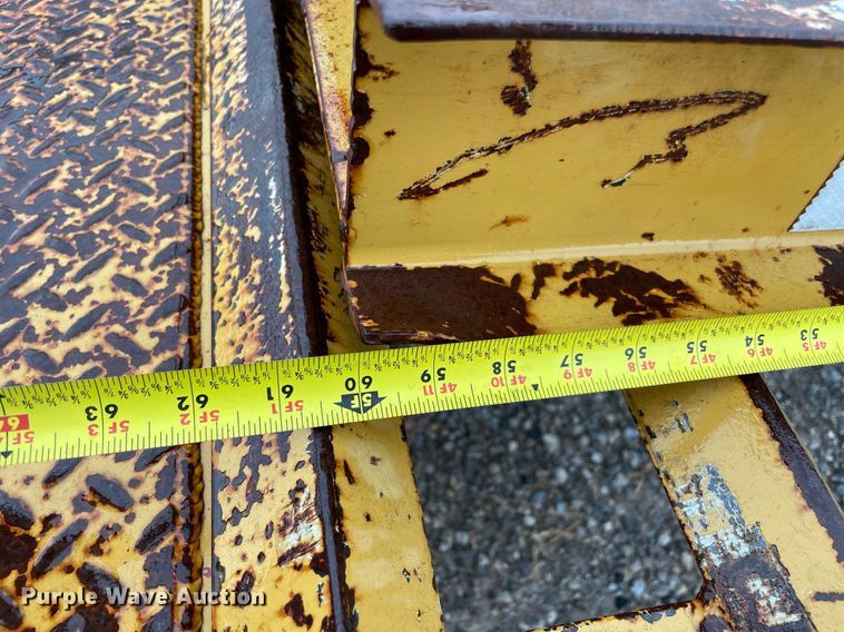 image for item NZ9008 2010 Holden TD030  equipment trailer