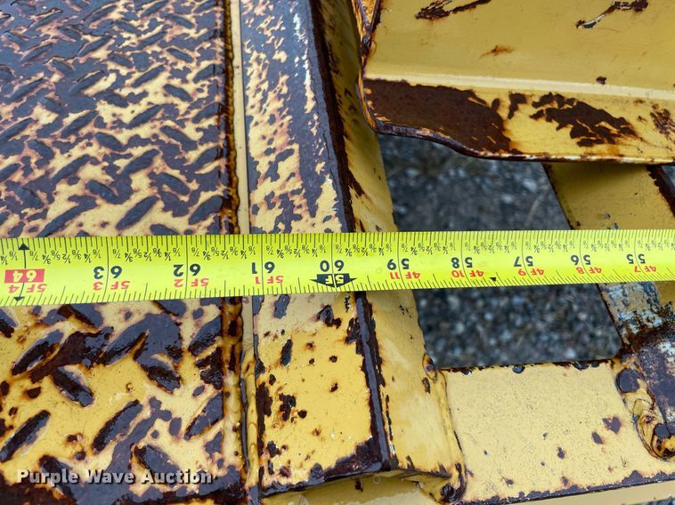 image for item NZ9008 2010 Holden TD030  equipment trailer