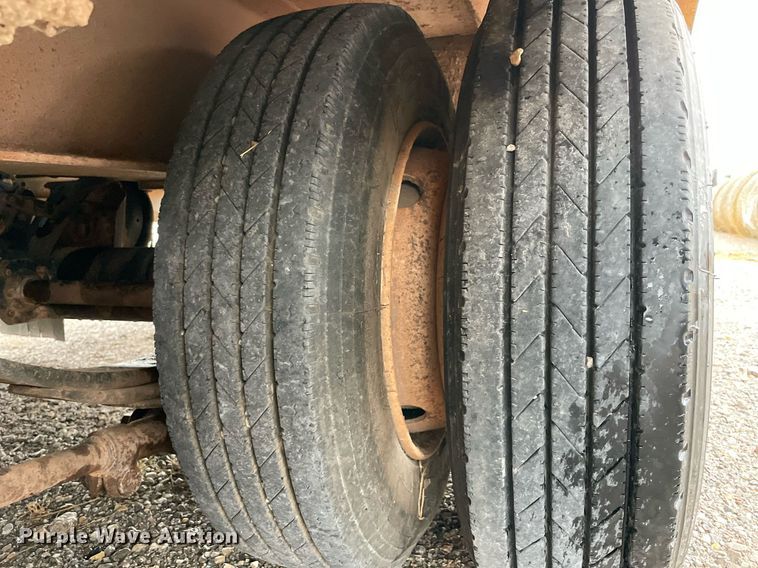 image for item NZ9008 2010 Holden TD030  equipment trailer