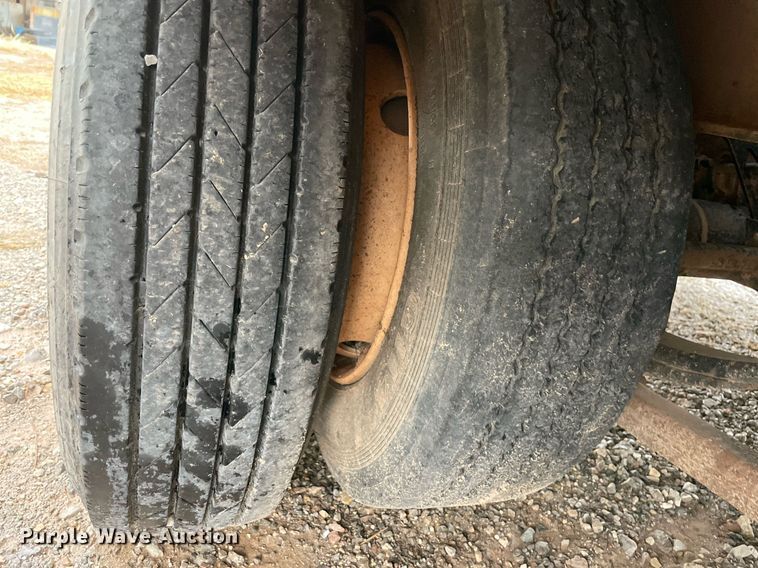 image for item NZ9008 2010 Holden TD030  equipment trailer