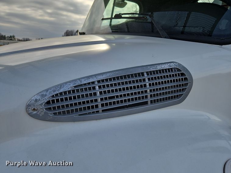 image for item NZ9110 2012 Freightliner M2106  forestry bucket truck