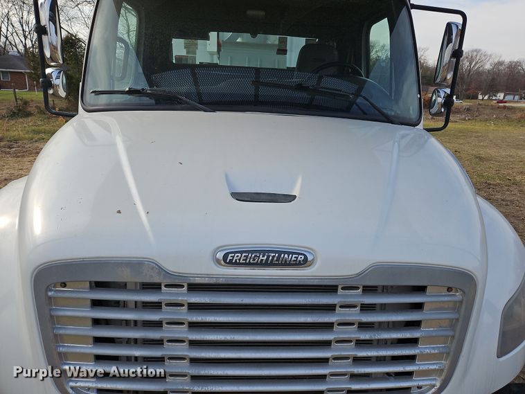 image for item NZ9110 2012 Freightliner M2106  forestry bucket truck