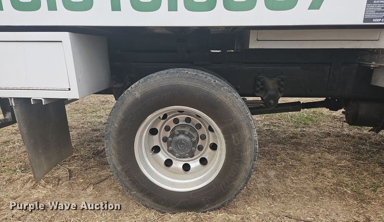 image for item NZ9110 2012 Freightliner M2106  forestry bucket truck