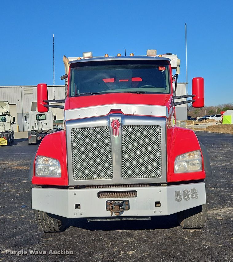 image for item NZ9113 2018 Kenworth T880  dump truck