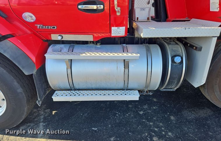 image for item NZ9113 2018 Kenworth T880  dump truck