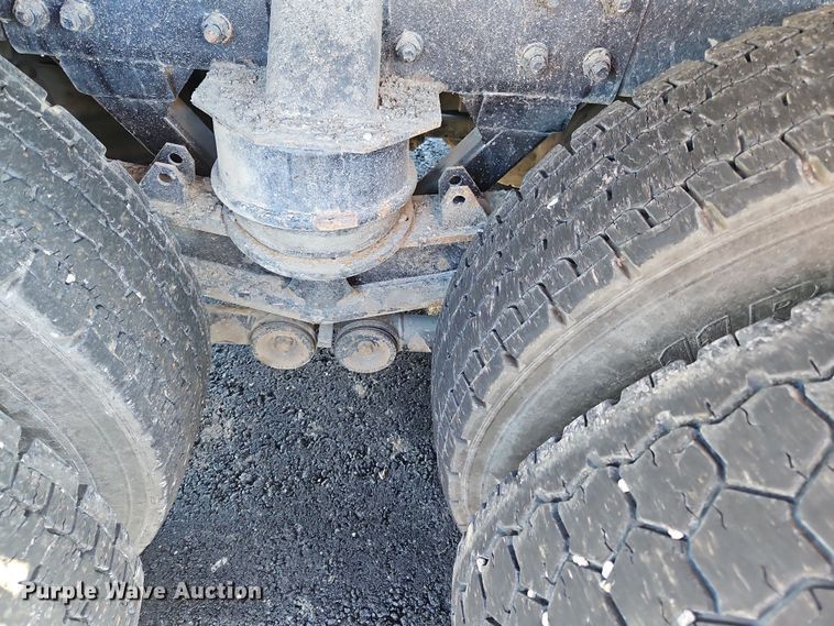 image for item NZ9113 2018 Kenworth T880  dump truck