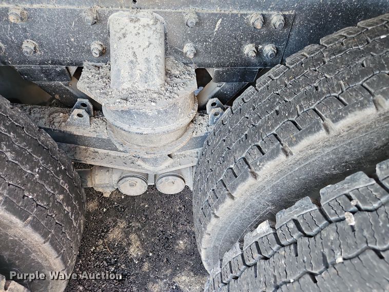 image for item NZ9113 2018 Kenworth T880  dump truck