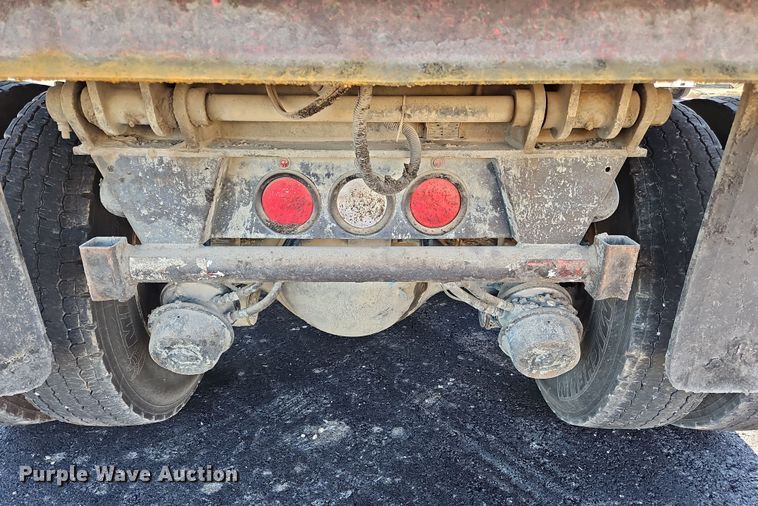 image for item NZ9113 2018 Kenworth T880  dump truck