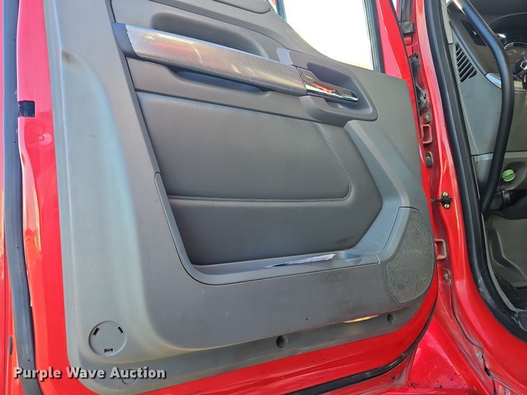 image for item NZ9113 2018 Kenworth T880  dump truck