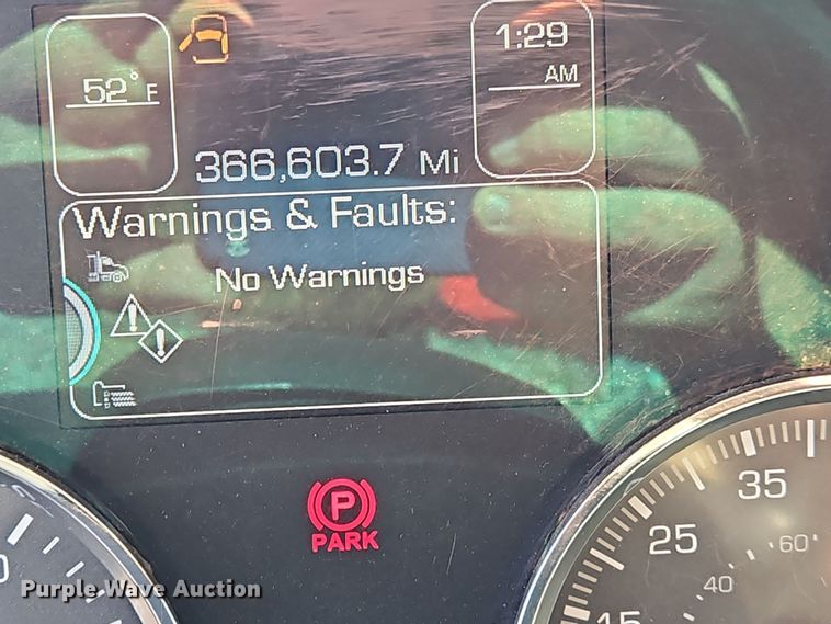 image for item NZ9113 2018 Kenworth T880  dump truck