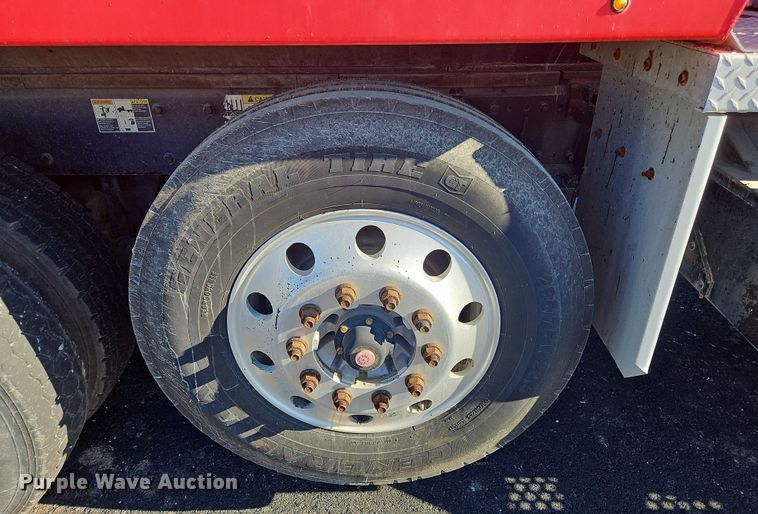 image for item NZ9113 2018 Kenworth T880  dump truck