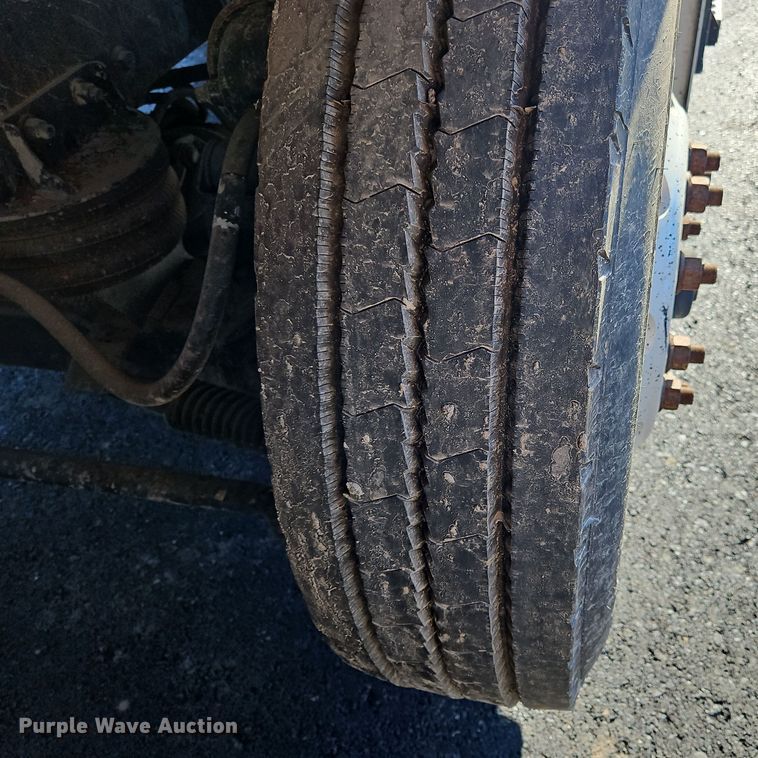 image for item NZ9113 2018 Kenworth T880  dump truck