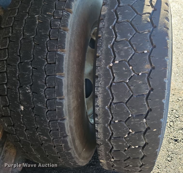 image for item NZ9113 2018 Kenworth T880  dump truck