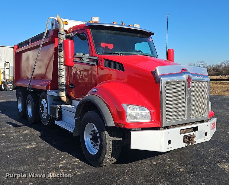 image for item NZ9114 2018 Kenworth T880  dump truck