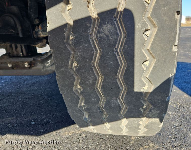 image for item NZ9114 2018 Kenworth T880  dump truck