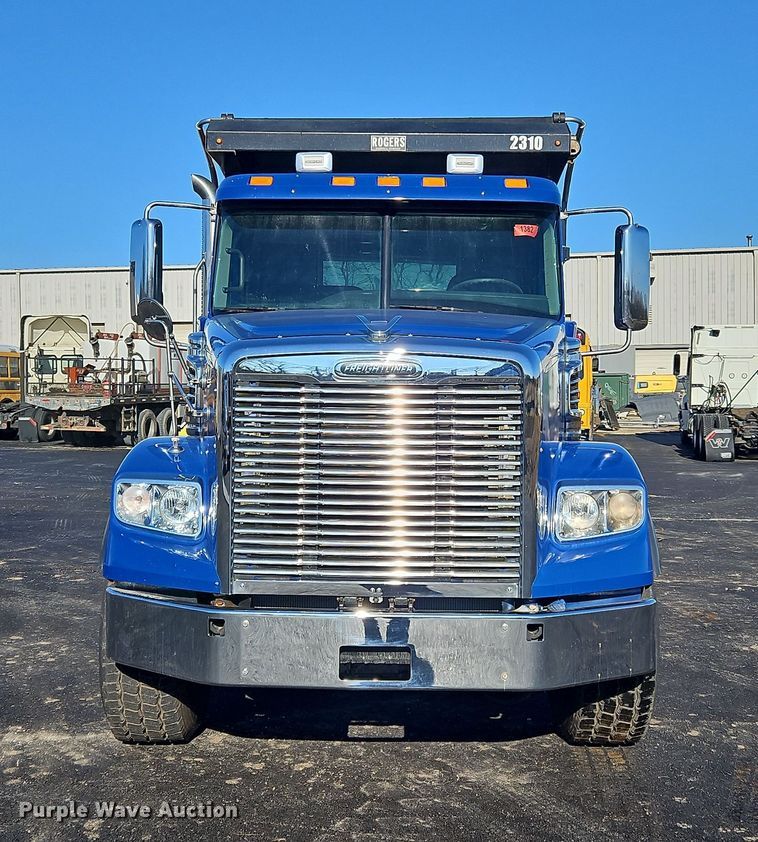 image for item NZ9115 2016 Freightliner Coronado 122SD  dump truck