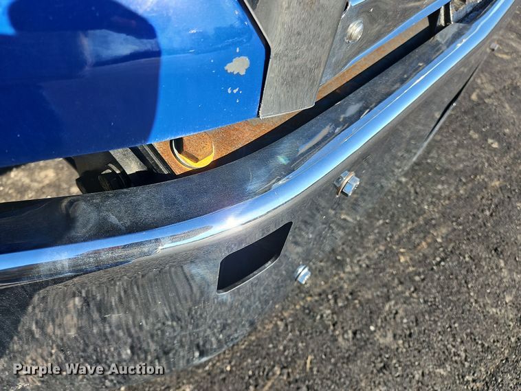 image for item NZ9115 2016 Freightliner Coronado 122SD  dump truck