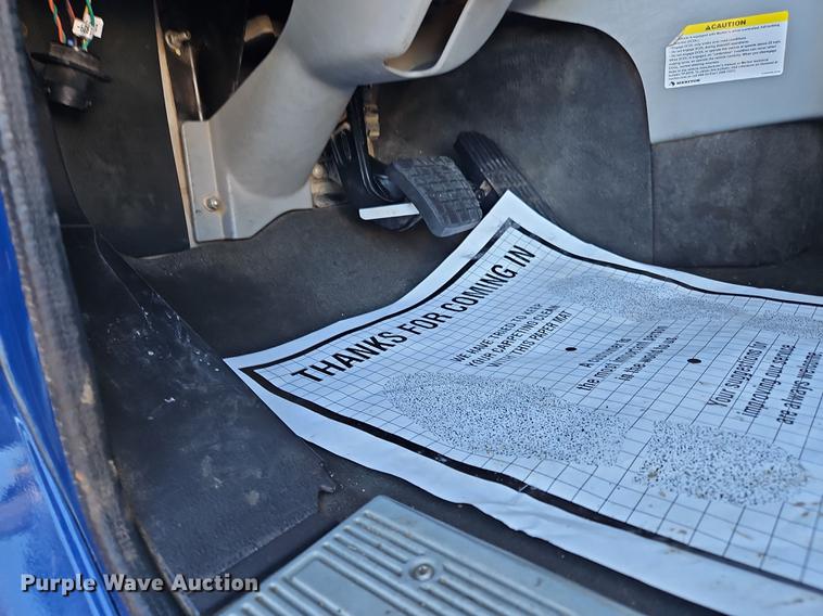 image for item NZ9115 2016 Freightliner Coronado 122SD  dump truck