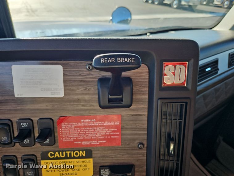 image for item NZ9115 2016 Freightliner Coronado 122SD  dump truck