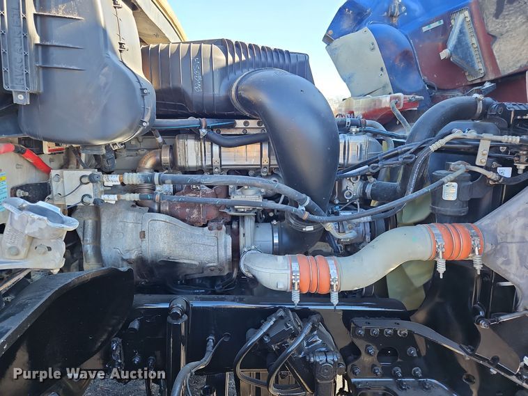 image for item NZ9115 2016 Freightliner Coronado 122SD  dump truck