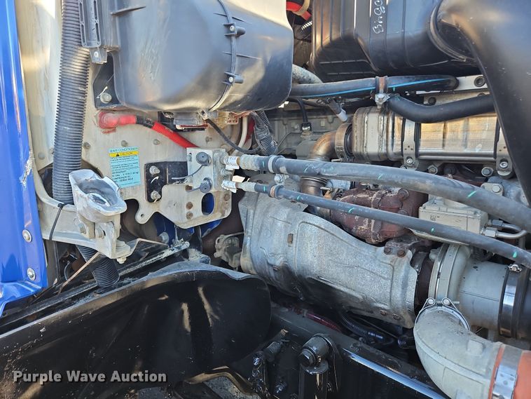 image for item NZ9115 2016 Freightliner Coronado 122SD  dump truck