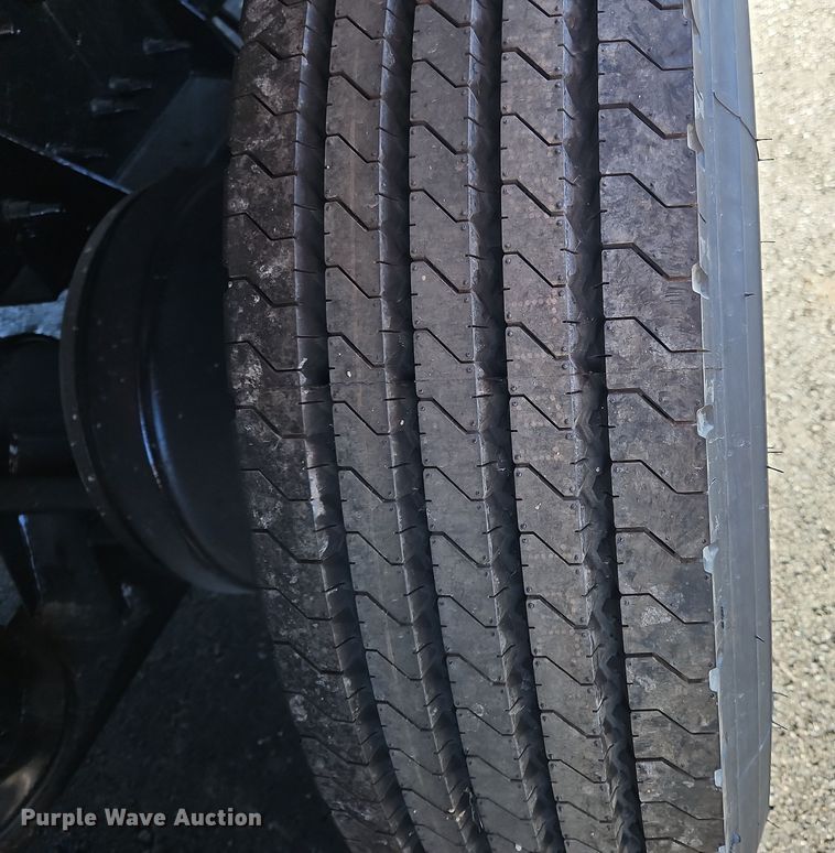 image for item NZ9115 2016 Freightliner Coronado 122SD  dump truck