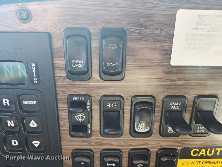 image for item NZ9116 2016 Freightliner Coronado 122SD  dump truck