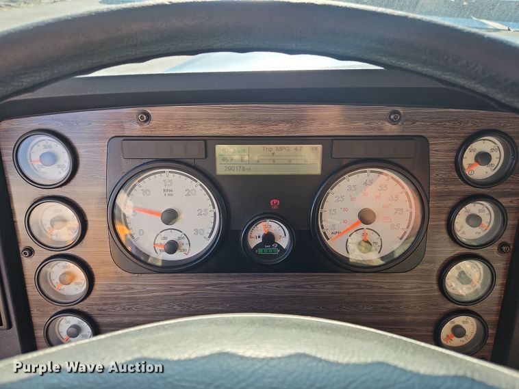 image for item NZ9116 2016 Freightliner Coronado 122SD  dump truck