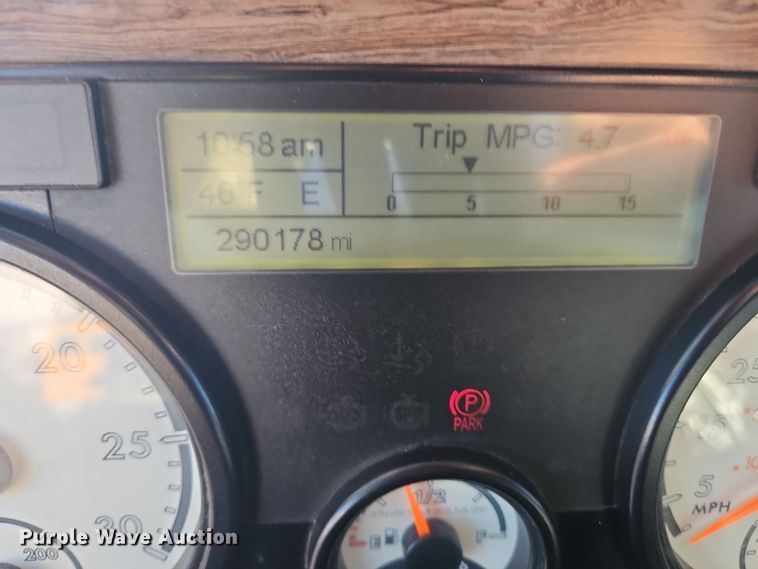 image for item NZ9116 2016 Freightliner Coronado 122SD  dump truck