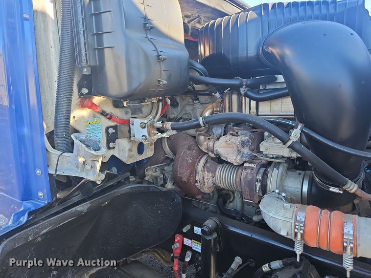 image for item NZ9116 2016 Freightliner Coronado 122SD  dump truck