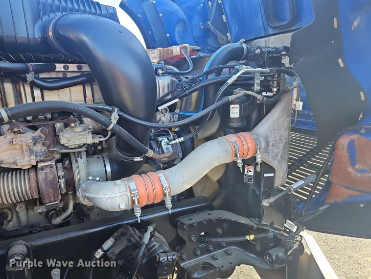 image for item NZ9116 2016 Freightliner Coronado 122SD  dump truck