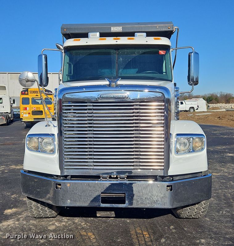 image for item NZ9117 2016 Freightliner Coronado 122SD  dump truck