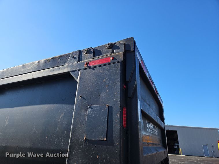 image for item NZ9117 2016 Freightliner Coronado 122SD  dump truck