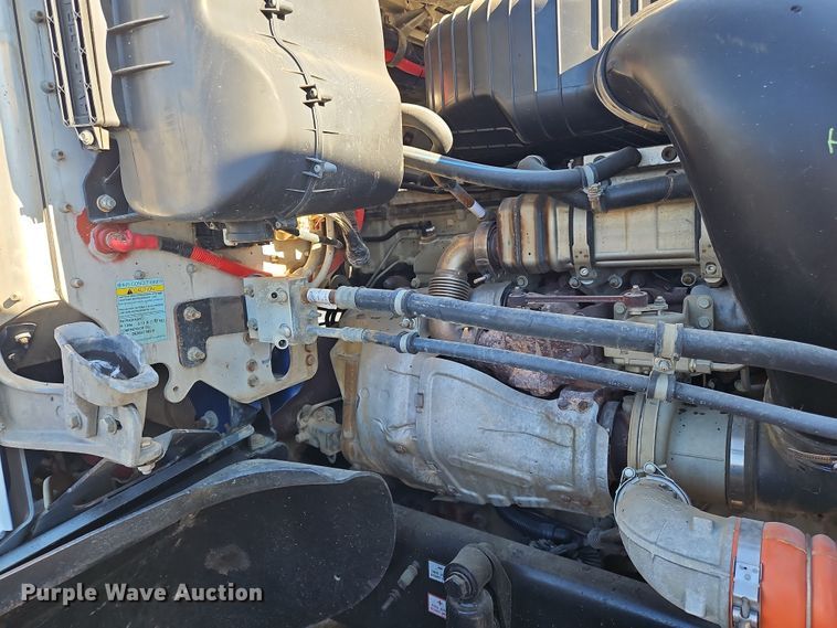 image for item NZ9117 2016 Freightliner Coronado 122SD  dump truck