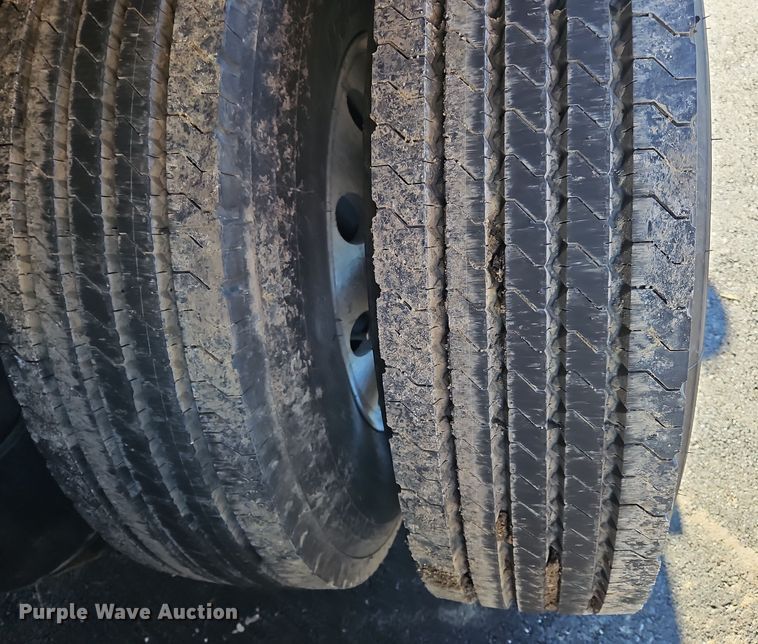 image for item NZ9117 2016 Freightliner Coronado 122SD  dump truck