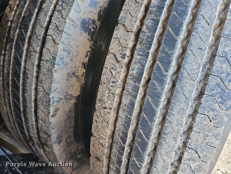 image for item NZ9117 2016 Freightliner Coronado 122SD  dump truck