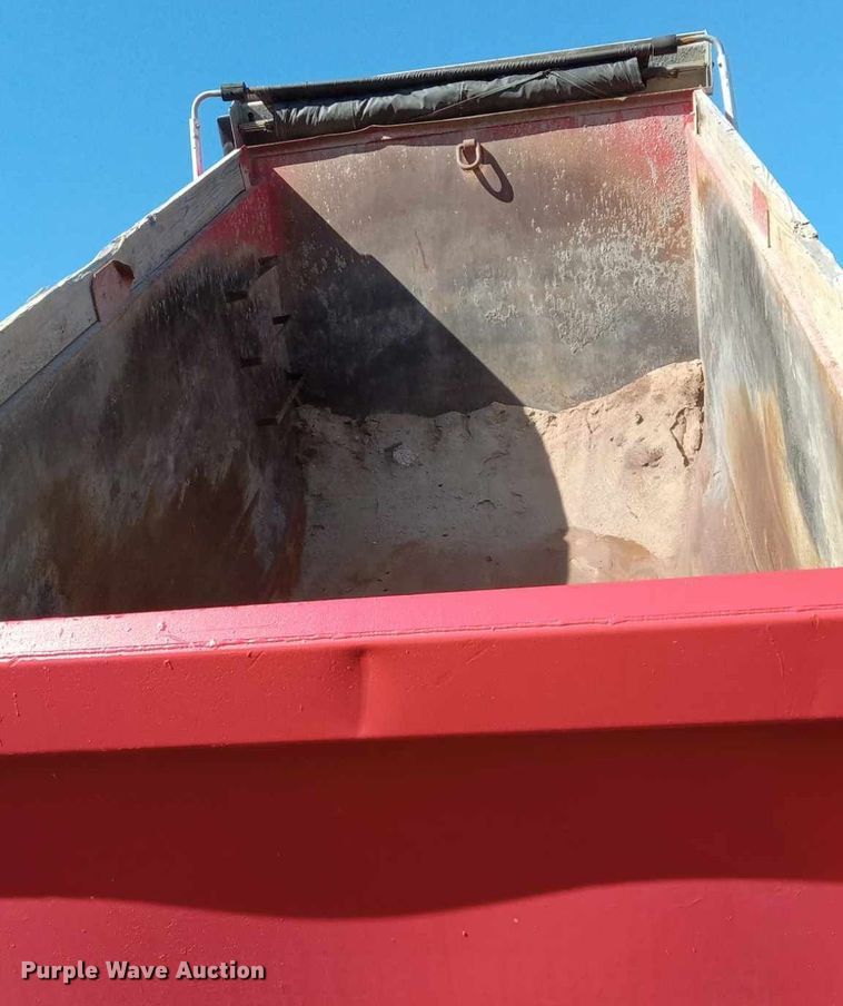 image for item NZ9122 2018 Kenworth T880 dump truck