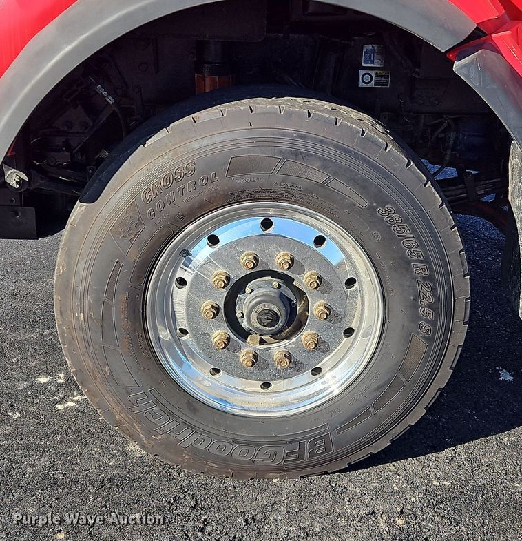 image for item NZ9122 2018 Kenworth T880 dump truck