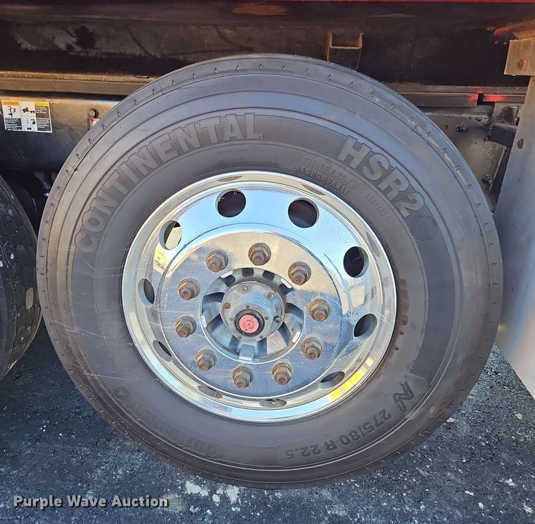 image for item NZ9122 2018 Kenworth T880 dump truck