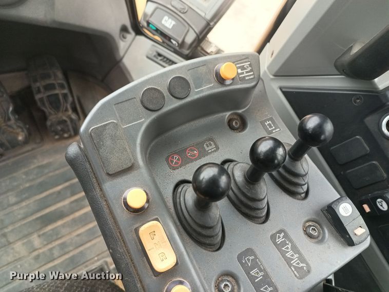 image for item OA9192 2016 Caterpillar 950M  wheel loader