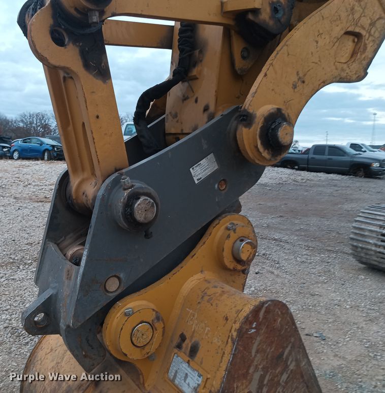 image for item OA9193 2021 Caterpillar 325  excavator