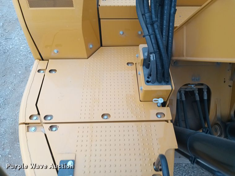 image for item OA9193 2021 Caterpillar 325  excavator