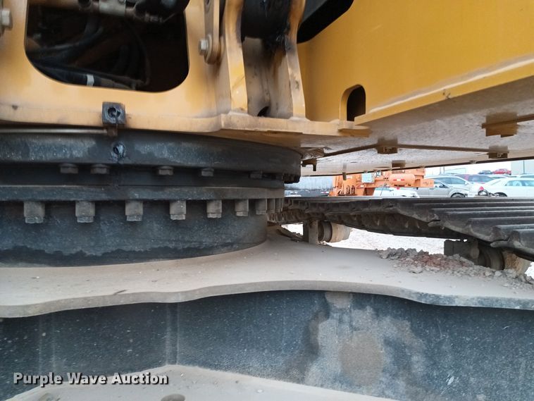 image for item OA9193 2021 Caterpillar 325  excavator