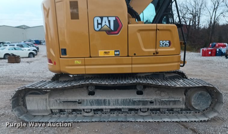 image for item OA9193 2021 Caterpillar 325  excavator