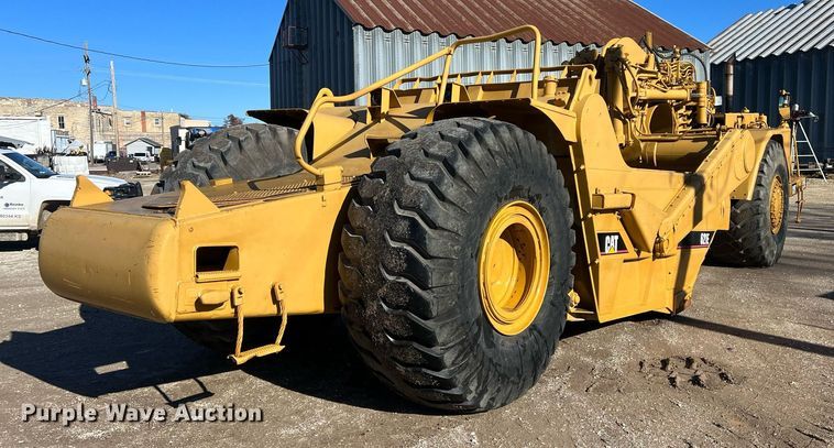 image for item OA9226 1993 Caterpillar 621E  scraper