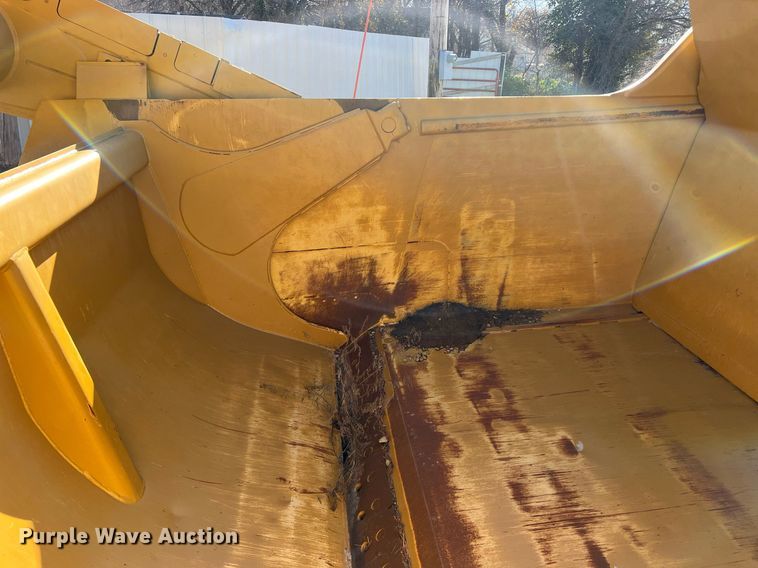 image for item OA9226 1993 Caterpillar 621E  scraper