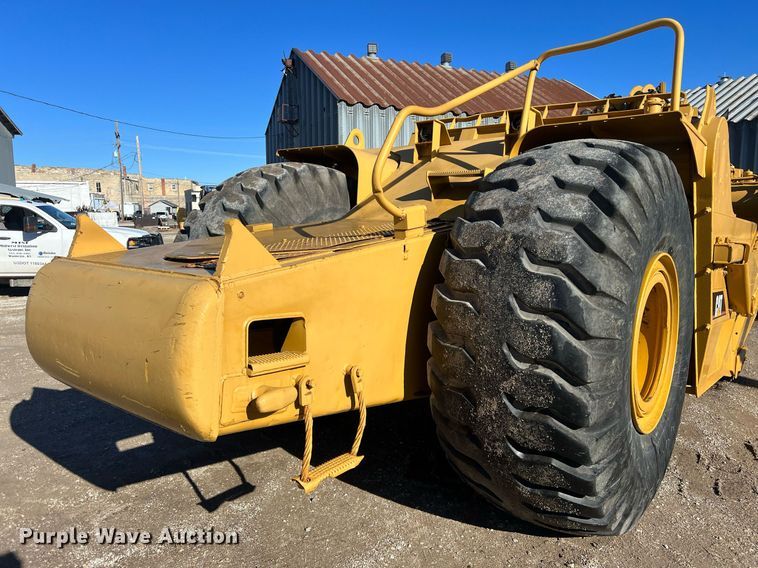 image for item OA9226 1993 Caterpillar 621E  scraper