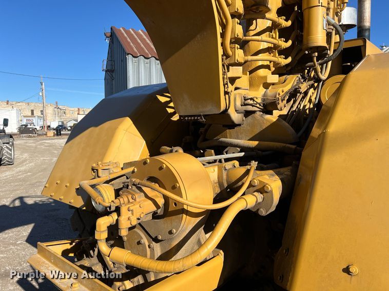 image for item OA9226 1993 Caterpillar 621E  scraper