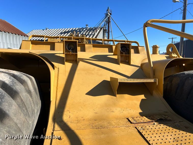 image for item OA9226 1993 Caterpillar 621E  scraper